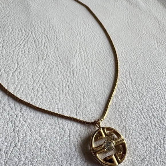 Givenchy Rare Gold Tone With Diamond Necklace An  Intricate Pendant - Picture 2 of 6